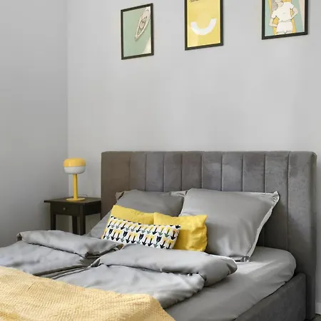 Spacious In The Heart Of Apartman *