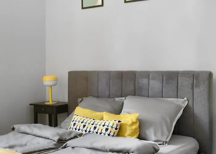 Spacious In The Heart Of Daire *